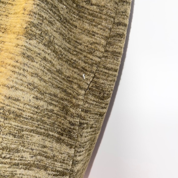 Dress - Picture 4 of 10